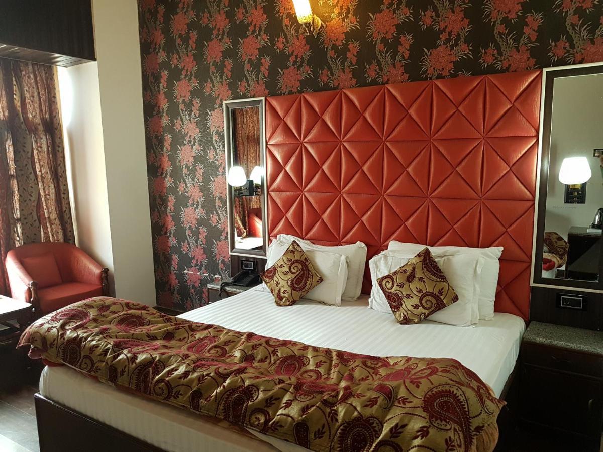 Sagrika Resort Dalhousie Kültér fotó