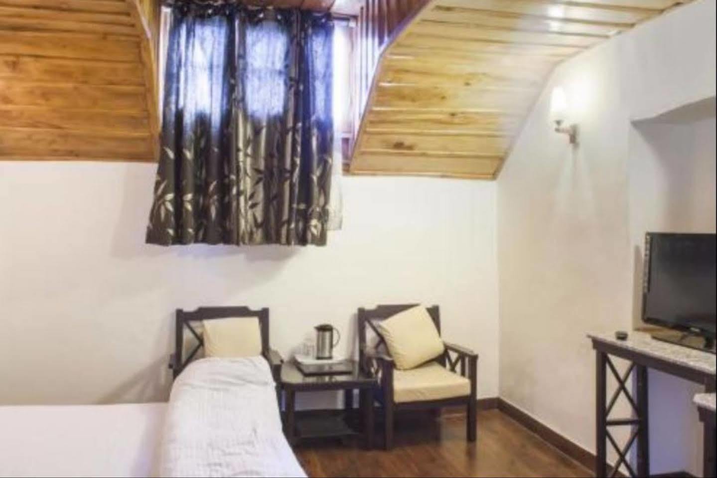 Sagrika Resort Dalhousie Kültér fotó